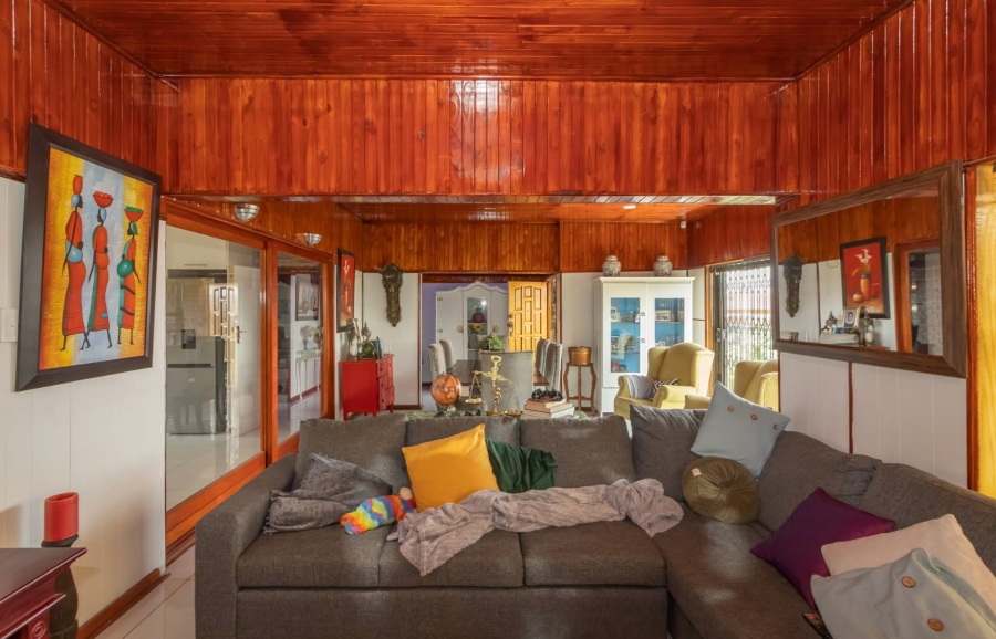 3 Bedroom Property for Sale in Maokeng Free State